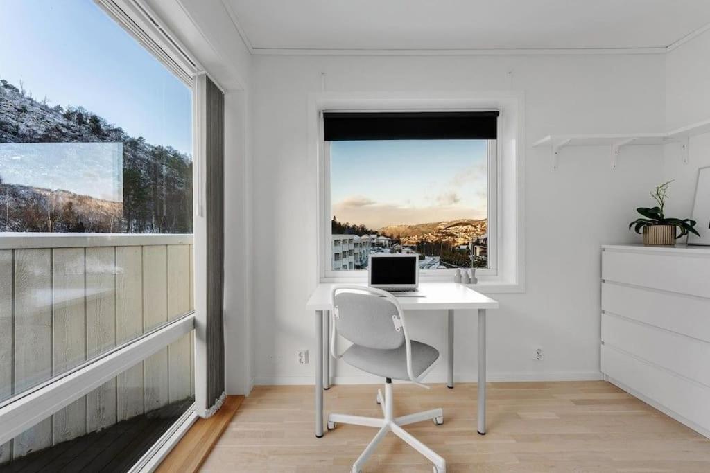 Stor Og Moderne Leilighet I Indre Arna Bergen Gratis Parkering!! Eksteriør billede